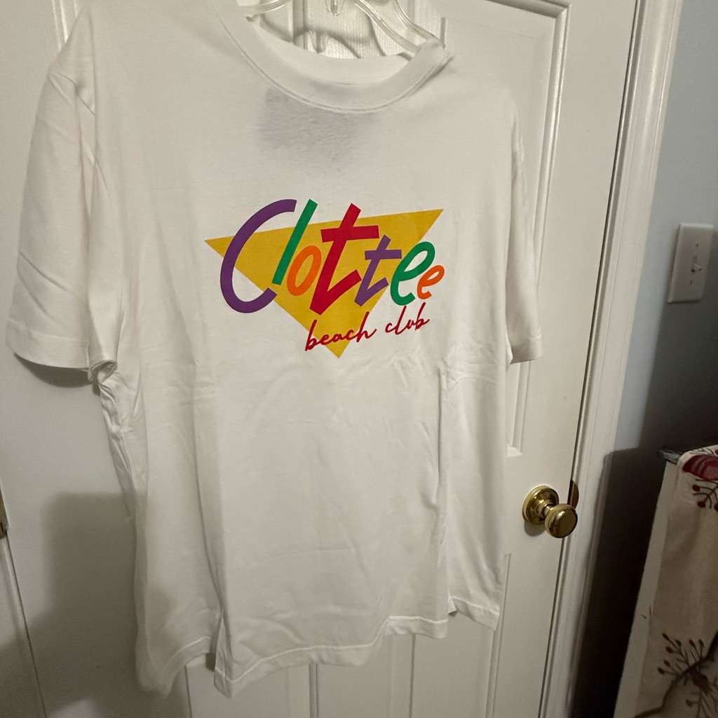 Clottee Beach Club Tee *New With Tags*